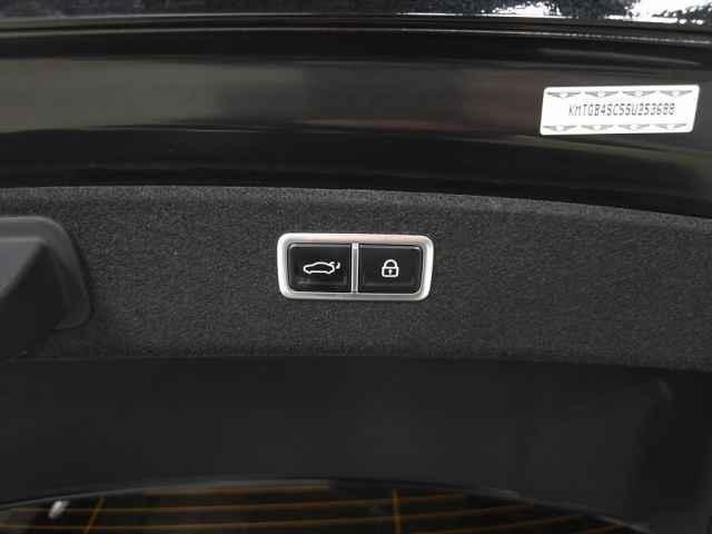 used 2025 Genesis G80 car, priced at $52,683