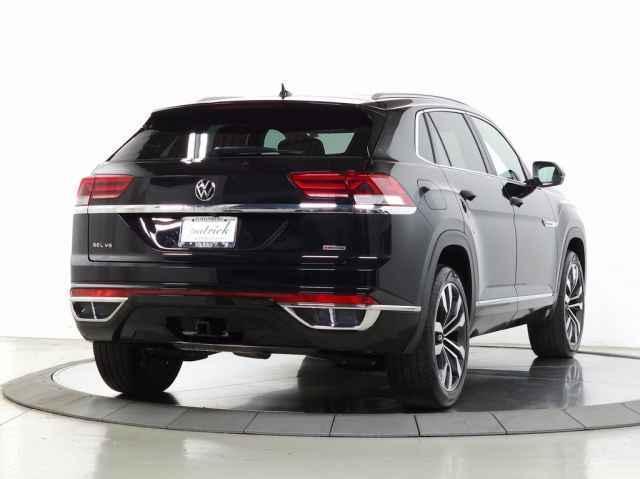 used 2021 Volkswagen Atlas Cross Sport car, priced at $30,190