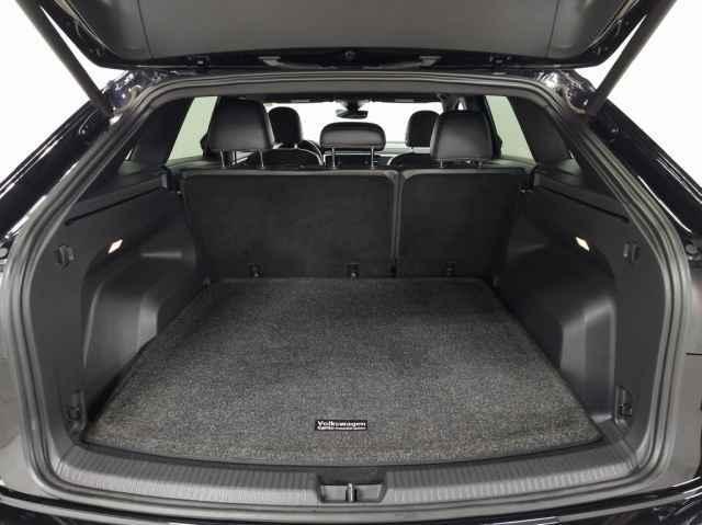 used 2021 Volkswagen Atlas Cross Sport car, priced at $30,190