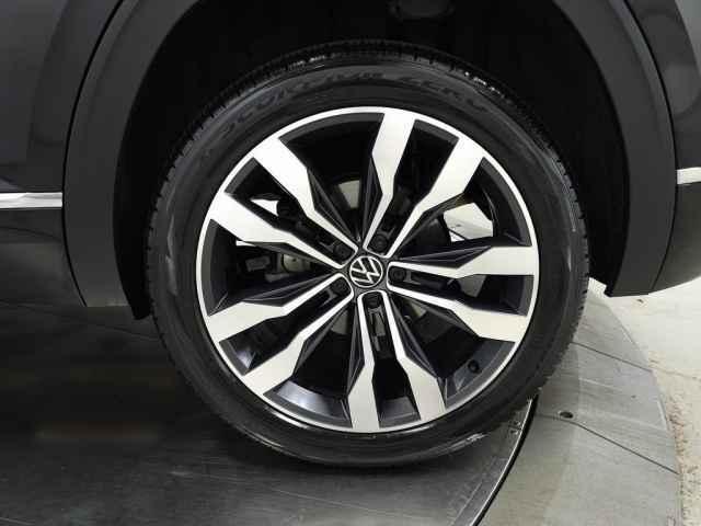 used 2021 Volkswagen Atlas Cross Sport car, priced at $30,190