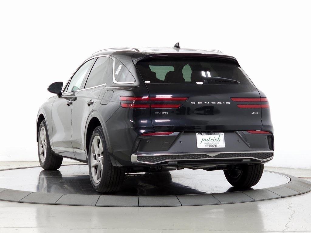 new 2026 Genesis GV70 car