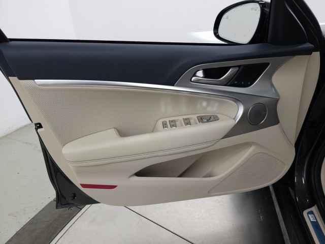 new 2026 Genesis G70 car