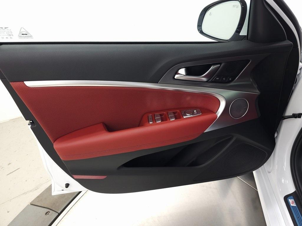 new 2026 Genesis G70 car