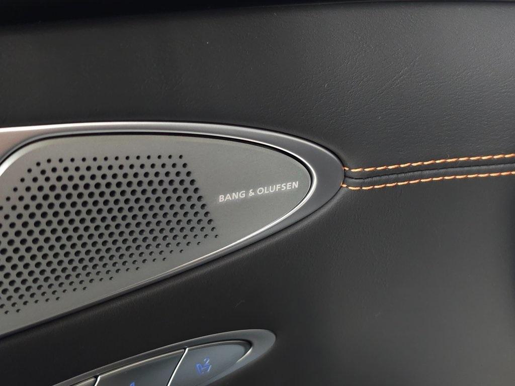 new 2026 Genesis GV70 car