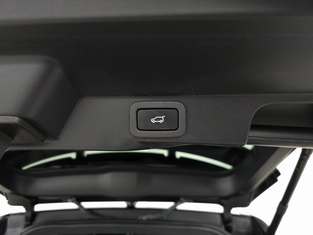 used 2022 Land Rover Range Rover Sport car, priced at $52,930