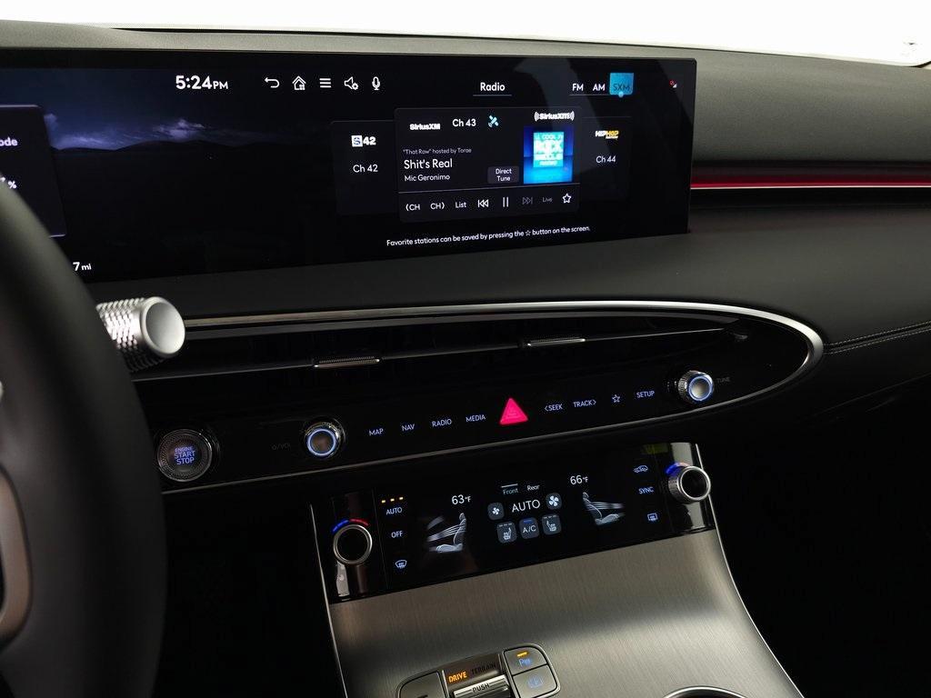 new 2026 Genesis GV70 car