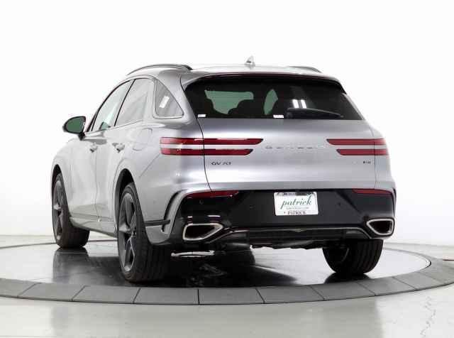 new 2026 Genesis GV70 car