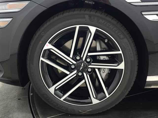 new 2026 Genesis G80 car