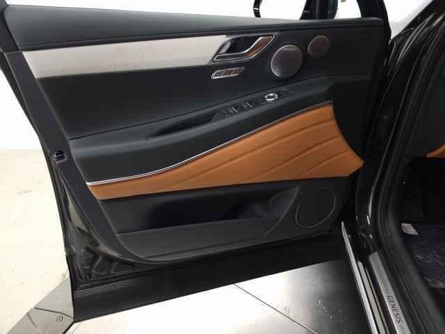 new 2026 Genesis GV80 car