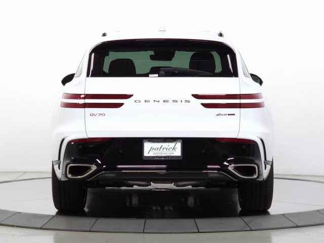new 2026 Genesis GV70 car
