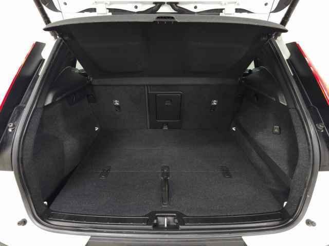used 2021 Volvo XC40 car, priced at $26,087