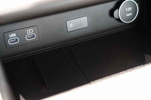new 2025 Genesis GV80 car, priced at $81,800