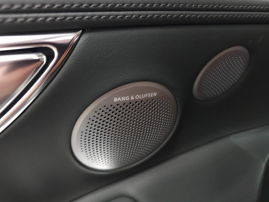 new 2025 Genesis GV80 car, priced at $68,750