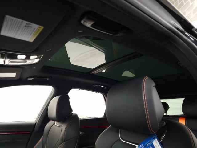 new 2026 Genesis GV70 car