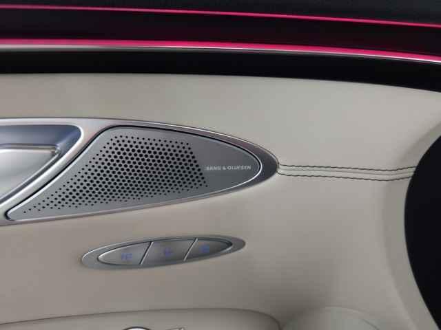 new 2026 Genesis GV70 car