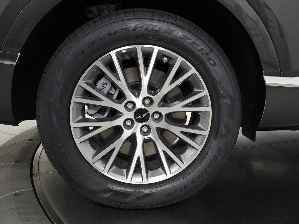 new 2025 Genesis GV80 car, priced at $61,070