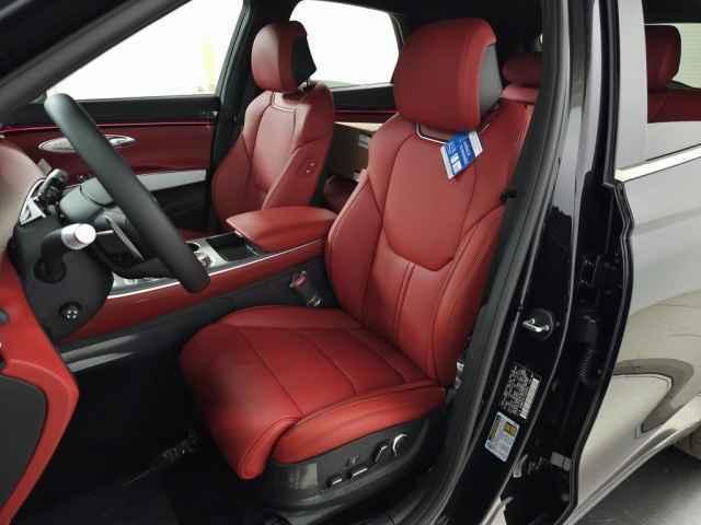 new 2026 Genesis GV70 car