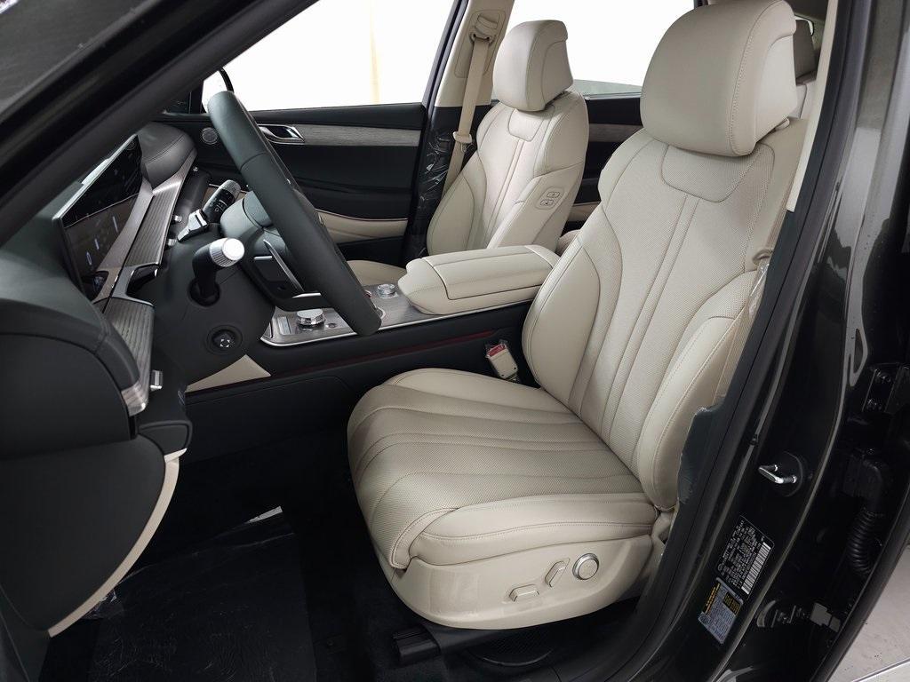 new 2026 Genesis GV80 car
