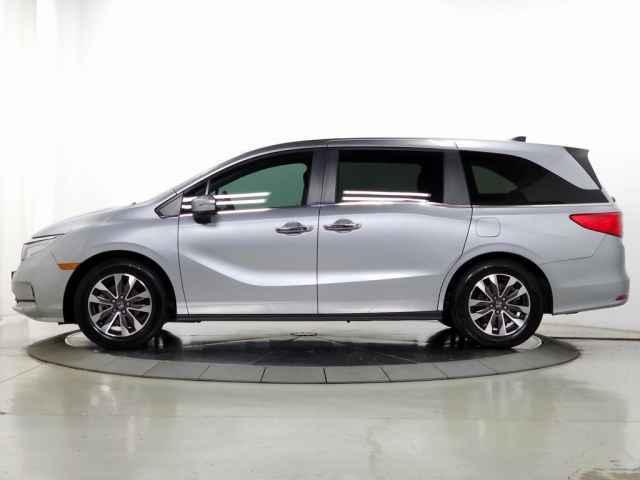 used 2021 Honda Odyssey car, priced at $28,000