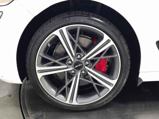 used 2025 Genesis G70 car, priced at $41,990