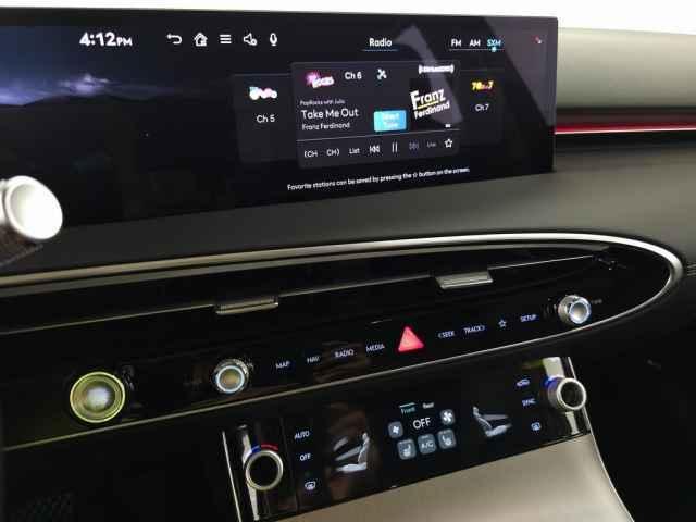 new 2026 Genesis GV70 car