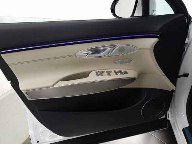 new 2026 Genesis GV70 car