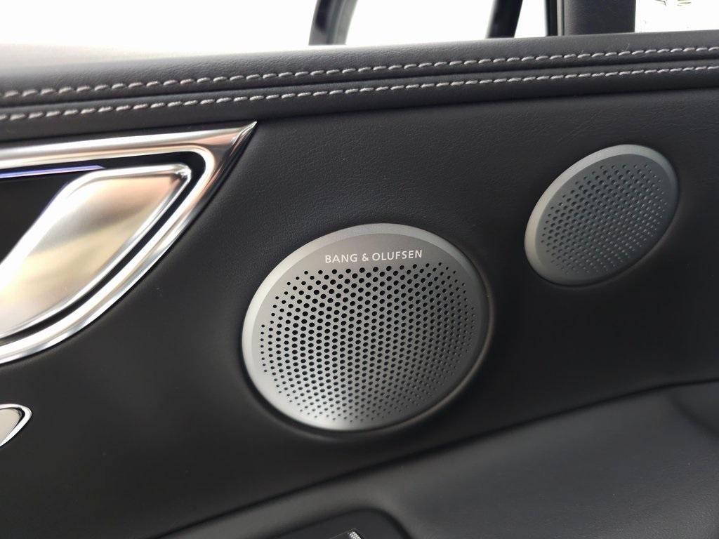 new 2025 Genesis GV80 car, priced at $68,720