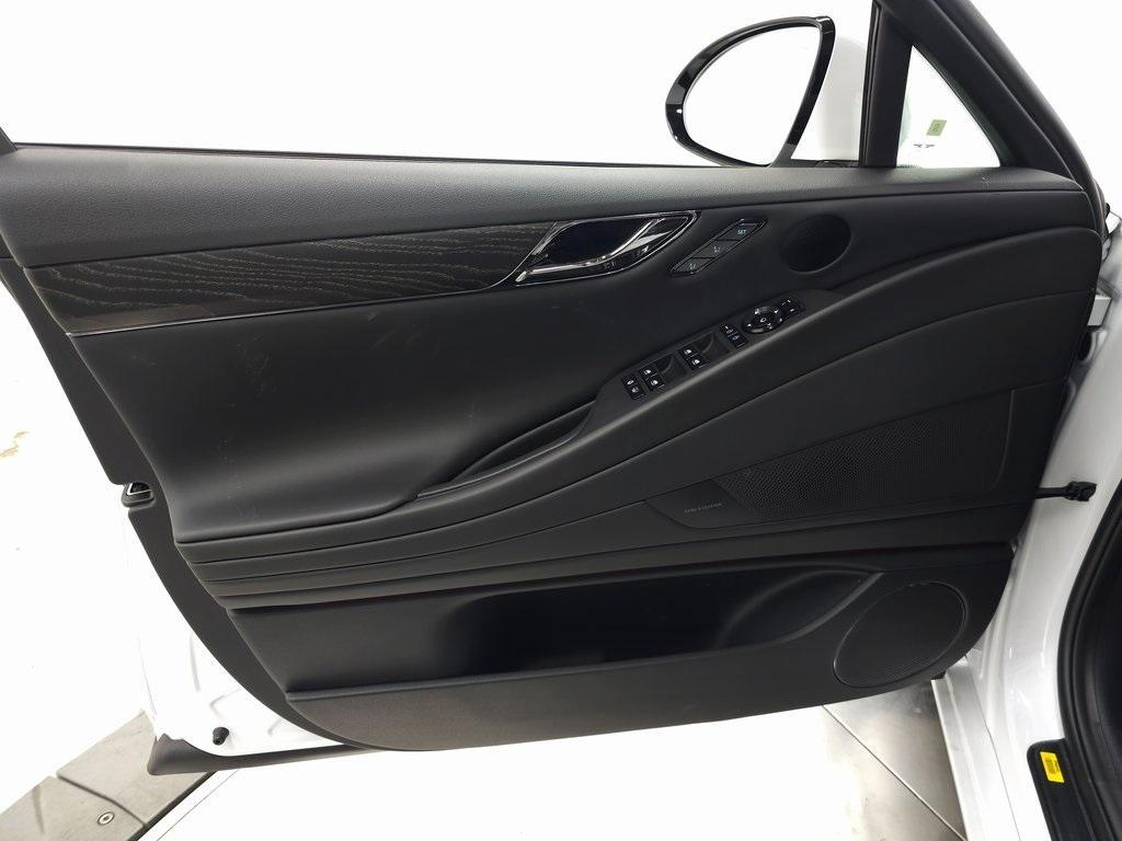 new 2026 Genesis G80 car