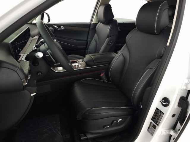 new 2026 Genesis GV80 car, priced at $70,255