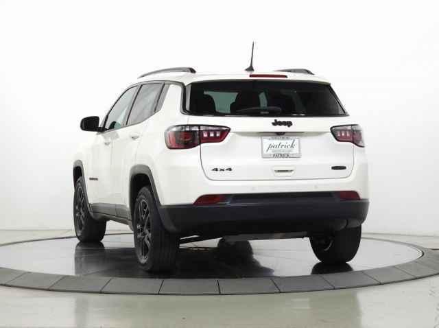 used 2020 Jeep Compass car, priced at $18,490