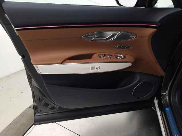 new 2026 Genesis GV70 car