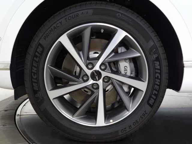 new 2025 Genesis GV80 car, priced at $69,484
