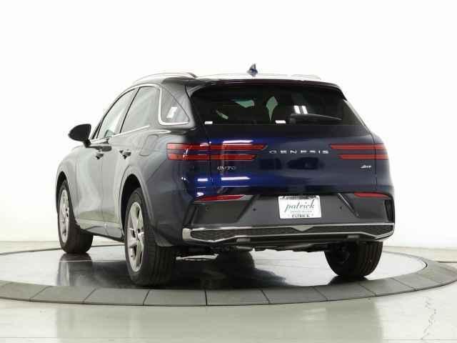 new 2026 Genesis GV70 car