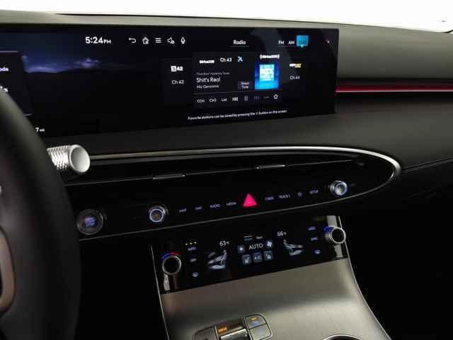 new 2026 Genesis GV70 car