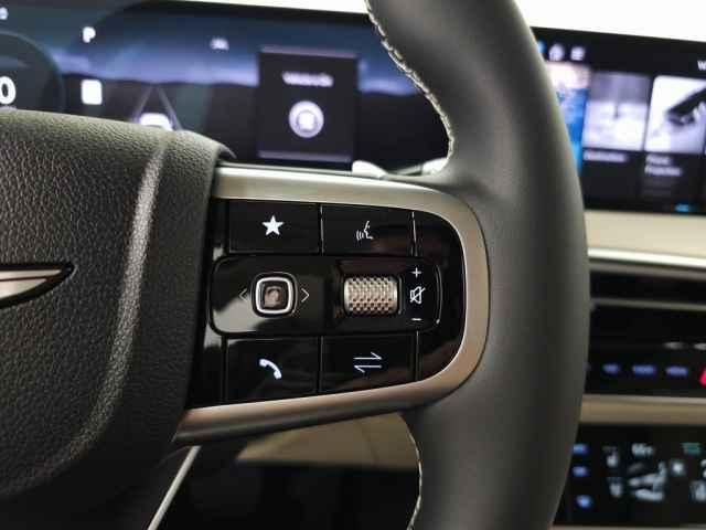 new 2026 Genesis GV70 car