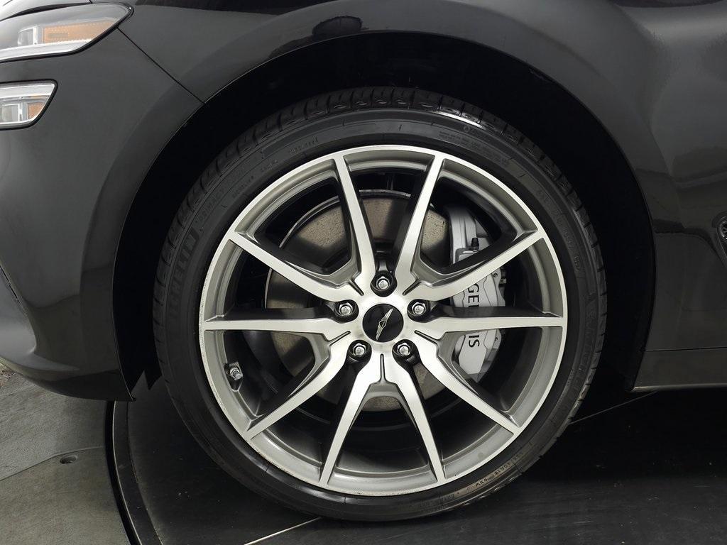 used 2025 Genesis G70 car, priced at $39,910