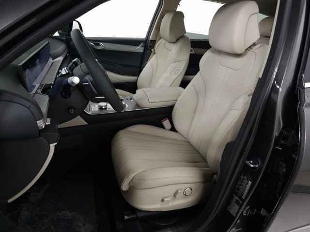 new 2025 Genesis GV80 car, priced at $68,700