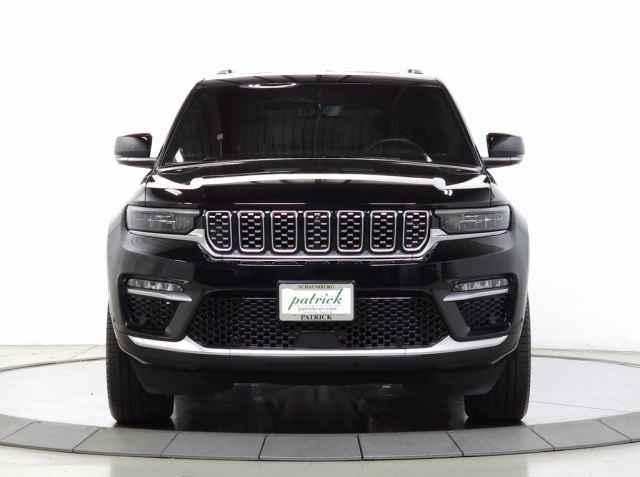 used 2022 Jeep Grand Cherokee car, priced at $37,490