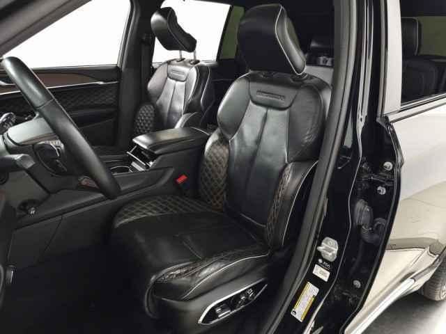 used 2022 Jeep Grand Cherokee car, priced at $37,490