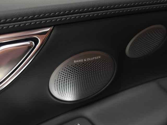new 2025 Genesis GV80 car, priced at $69,459
