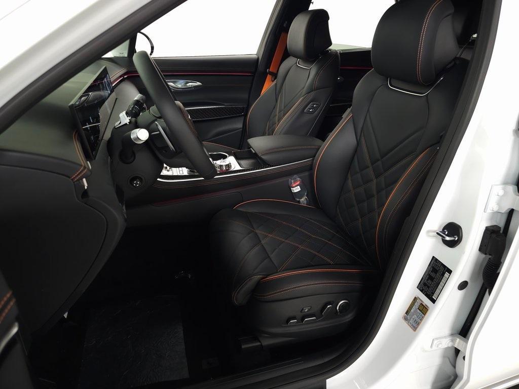 new 2026 Genesis GV70 car
