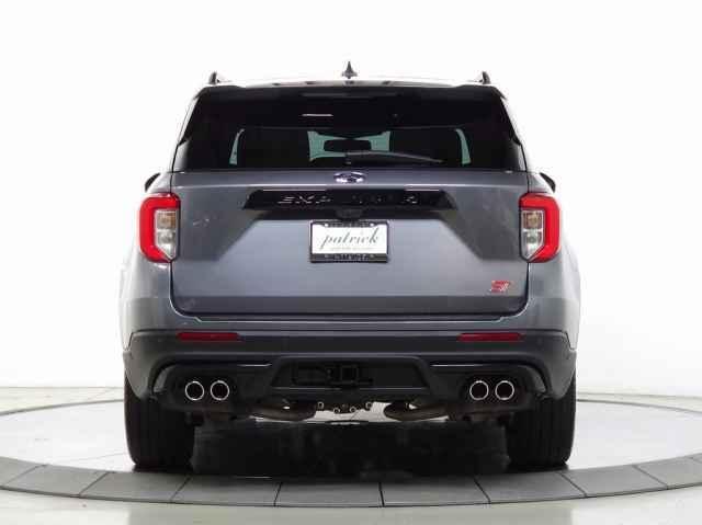 used 2022 Ford Explorer car, priced at $39,990
