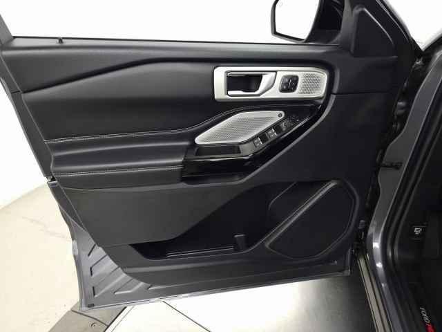 used 2022 Ford Explorer car, priced at $39,990
