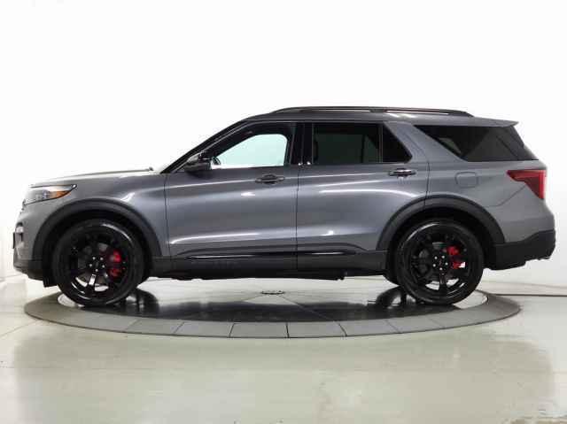 used 2022 Ford Explorer car, priced at $39,990