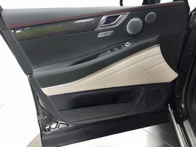 new 2025 Genesis GV80 Coupe car, priced at $88,560