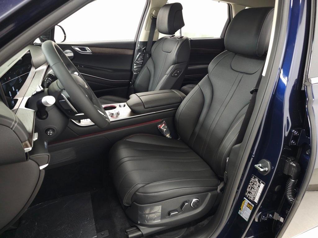 new 2025 Genesis GV80 car, priced at $68,520