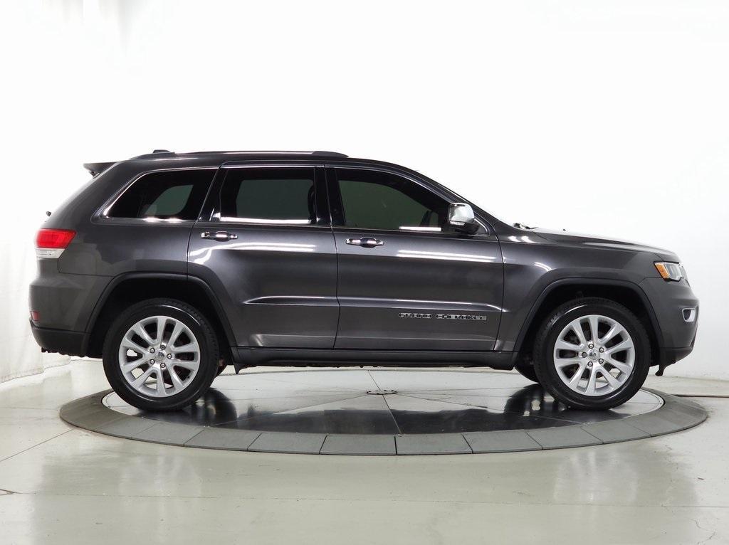 used 2017 Jeep Grand Cherokee car, priced at $16,901