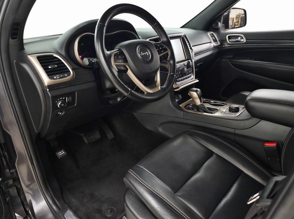 used 2017 Jeep Grand Cherokee car, priced at $16,901