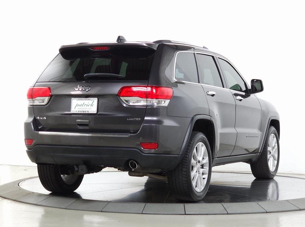 used 2017 Jeep Grand Cherokee car, priced at $16,901