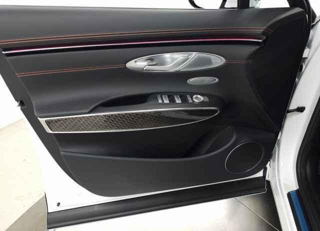 new 2026 Genesis GV70 car